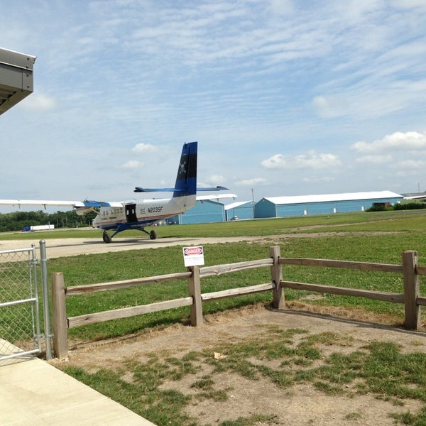 Photo taken at Skydive Midwest by Ailinh B. on 8/7/2013