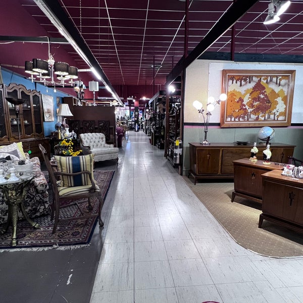 Newburgh Vintage Emporium Warehouse Newburgh, NY