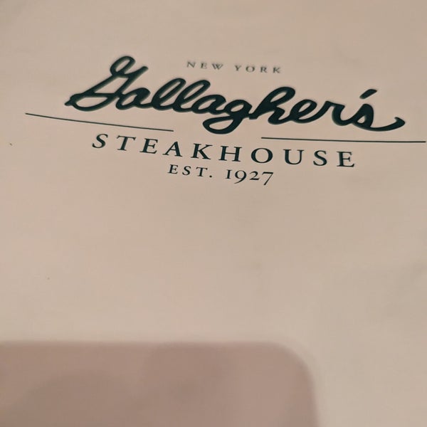 Снимок сделан в Gallagher&#39;s Steakhouse пользователем Jane M. 7/3/2023
