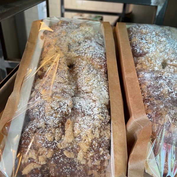 Foto tirada no(a) Breads Bakery por MMR em 5/16/2021