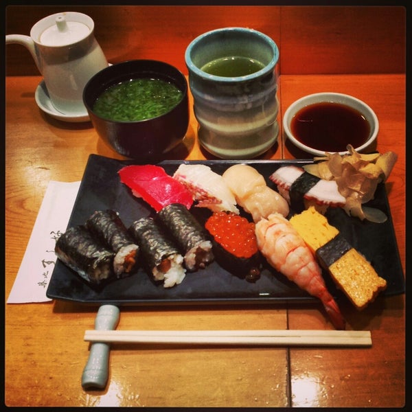 Photos At 築地すし好 新宿東口店 Now Closed Sushi Restaurant In 歌舞伎町