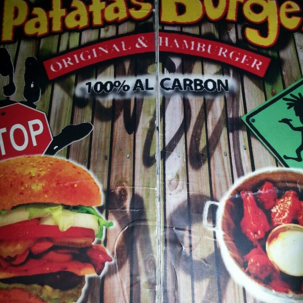 Foto tirada no(a) Patata&#39;s Burger por Gabo O. em 8/5/2013