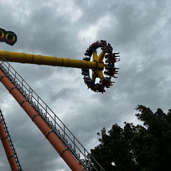 tornado dream world bangkok 