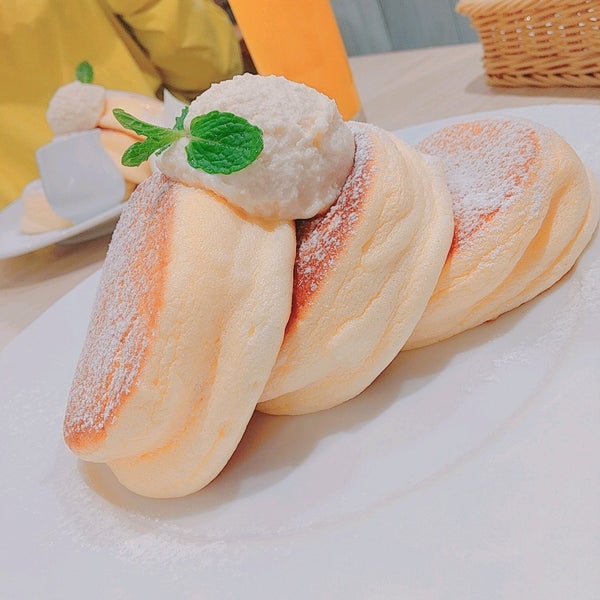 Photos At 幸せのパンケーキ 福岡天神店 Cafe In 福岡市 Photos At 幸せのパンケーキ 福岡天神店 Cafe In 福岡市