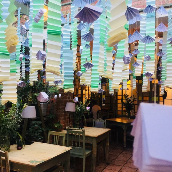 6/7/2018 tarihinde Gözde Ö.ziyaretçi tarafından Zielona Weranda caffe&amp;ristorante'de çekilen fotoğraf