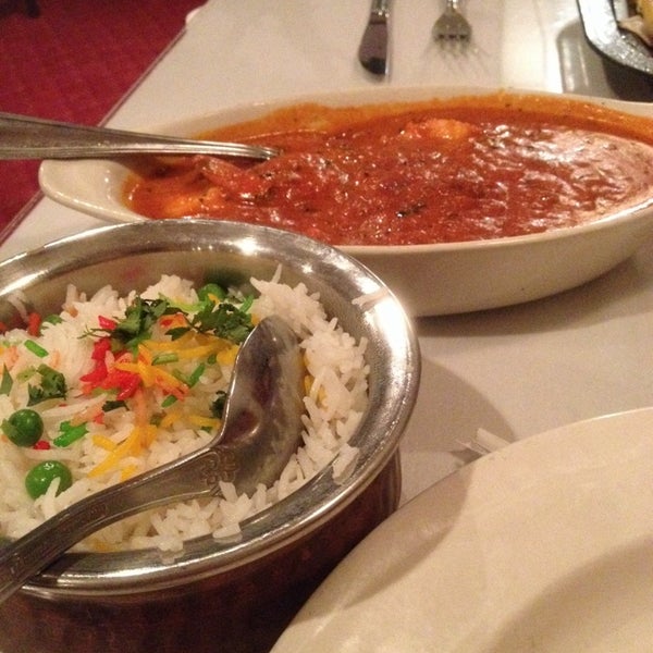Photo taken at New Taste of India by Becky E. on 5/22/2014