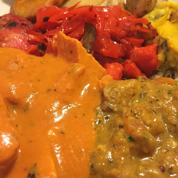 Photo taken at New Taste of India by Becky E. on 7/15/2015