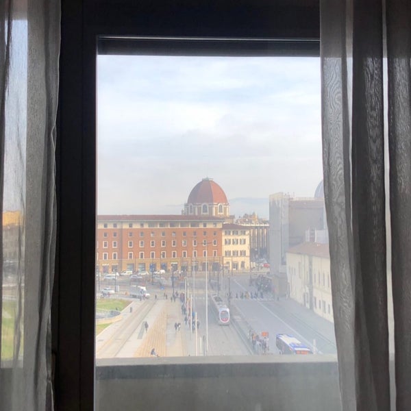 Historic hotel next to the station, in an excellent position for getting around the city and for leaving by train. Beautiful rooms also with balcony with view, beautiful common areas,  recommended!
