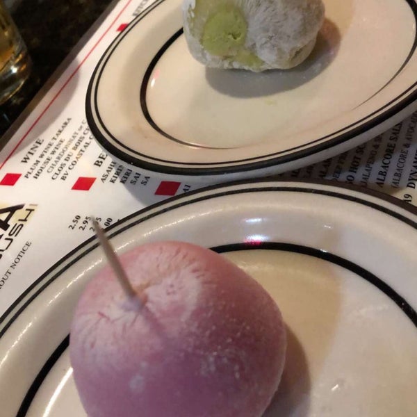 9/7/2019 tarihinde Erin A.ziyaretçi tarafından Nomura Sushi'de çekilen fotoğraf