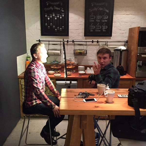 4/16/2016にGleb G.がCoworking &amp; Time Cafe Tsiolkovskyで撮った写真