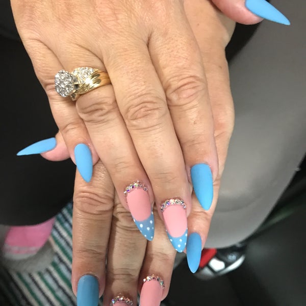 Tina's Nail Salon Grand Forks, ND