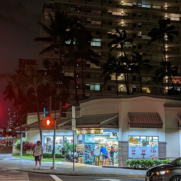 ABC Superette Gift Shop in Waikiki