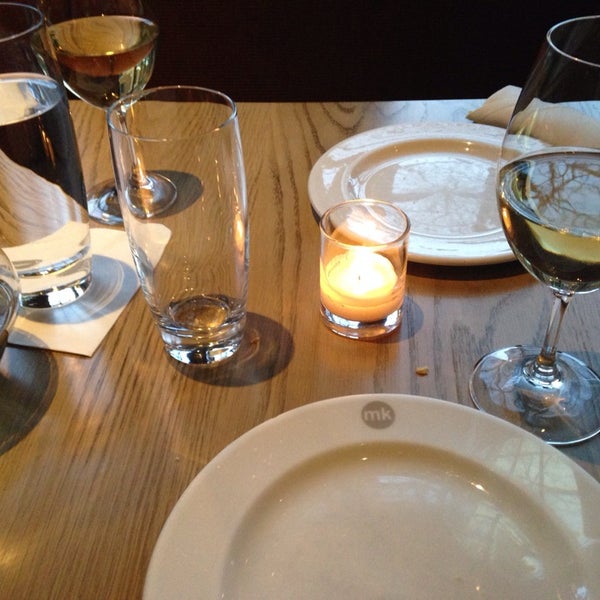 Foto diambil di mk The Restaurant oleh Amy S. pada 4/28/2014