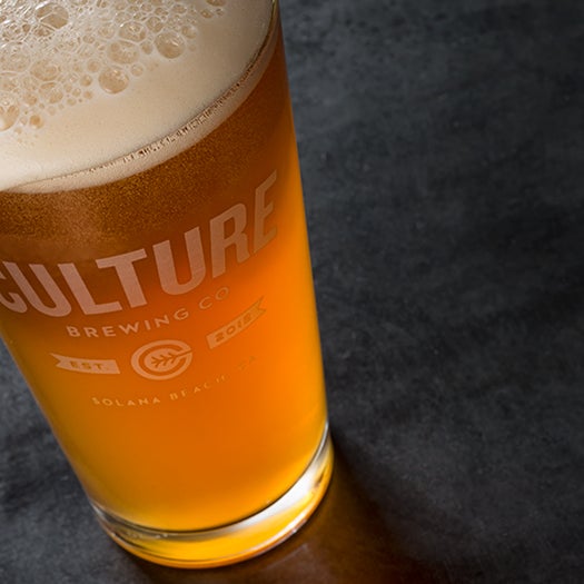 Foto tirada no(a) Culture Brewing Co. por Culture Brewing Co. em 4/17/2014