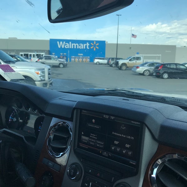 Walmart Supercenter Holton, KS
