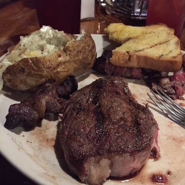 Iowa Beef Steakhouse Steakhouse in Des Moines