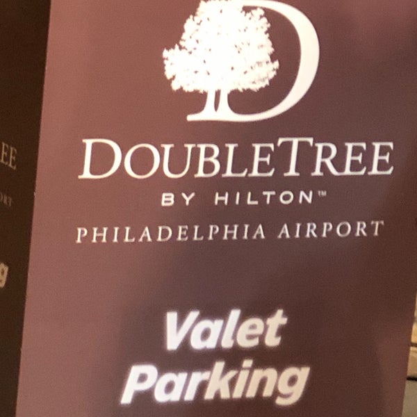 Photo taken at DoubleTree by Hilton by Tammy H. on 1/18/2020