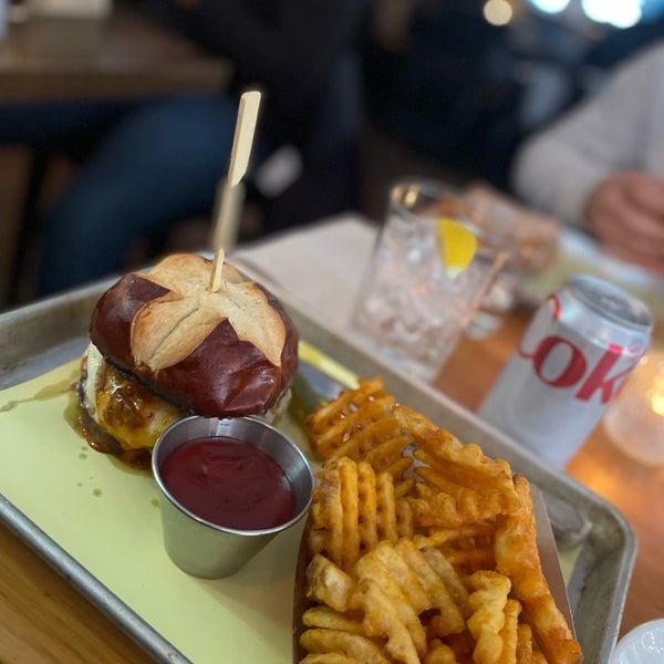 Emily West Village Pizzería en West Village