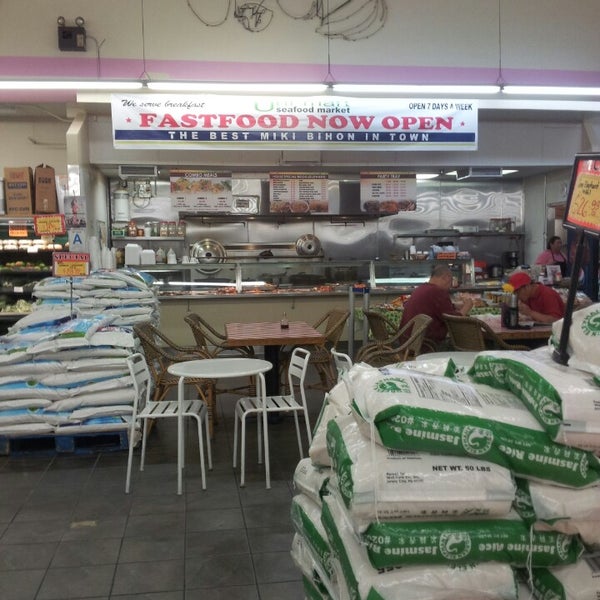 UniMart Seafood Market Supermarket