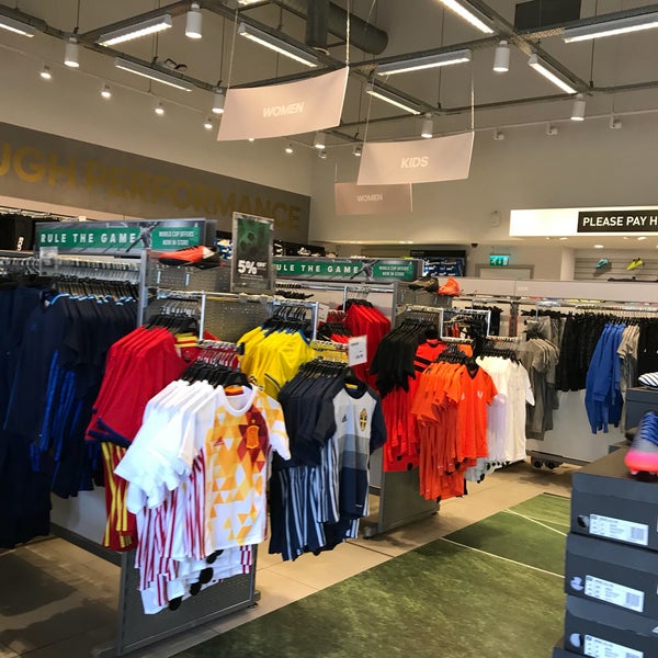 Adidas Outlet Store - Braintree, Essex