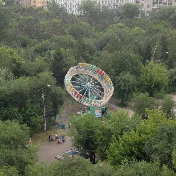 Красноярск аттракционы парк горького