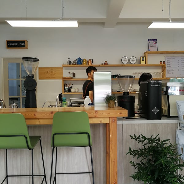 An airy and bright café to chill. Simple design. They roast their own beans. Sandwiches and cakes are available. Good coffee here. Also a selection of premium Chinese teas.