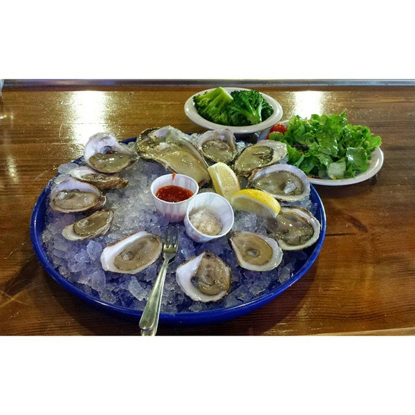 Photo taken at Quality Seafood Market by Lisa C. on 2/15/2015