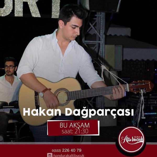 Das Foto wurde bei Son Durak Altı Buçuk Cafe &amp; Bar von Veysi B. am 2/17/2019 aufgenommen