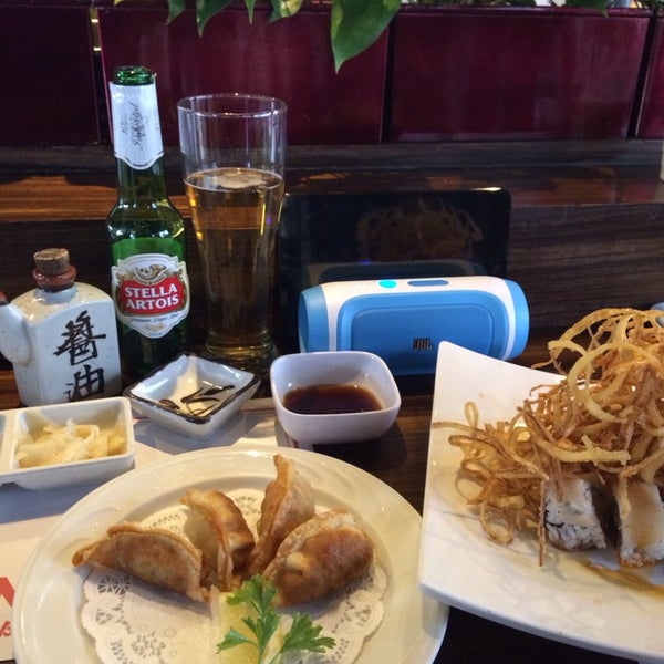 Photo taken at Yen Sushi &amp; Sake Bar (Century City) by Sprint S. on 12/2/2013