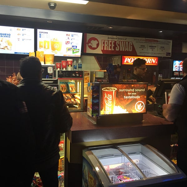 Fotos en Regal Dimond Center Cinemas Dimond Center 6 tips