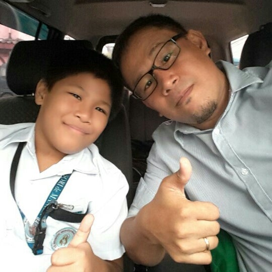 Photos at APEC Schools - High School in Tondo