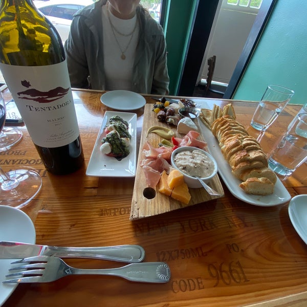 Avondale Wine & Cheese west of the Ashley 813 Savannah Hwy