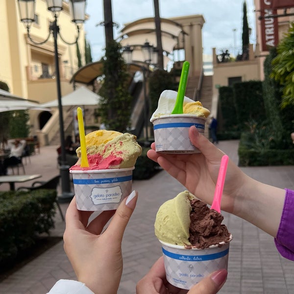 2/27/2024 tarihinde Aziyaretçi tarafından Gelato Paradiso - Newport Beach'de çekilen fotoğraf