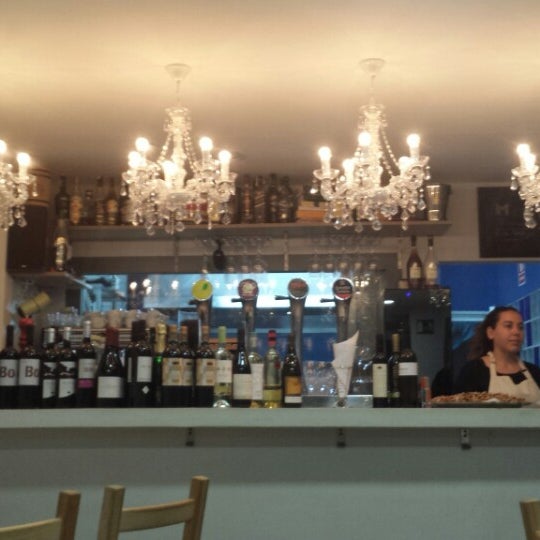 Foto tirada no(a) Taverna d&#39;Origen por Vinuesa vallas y cercados em 8/29/2014