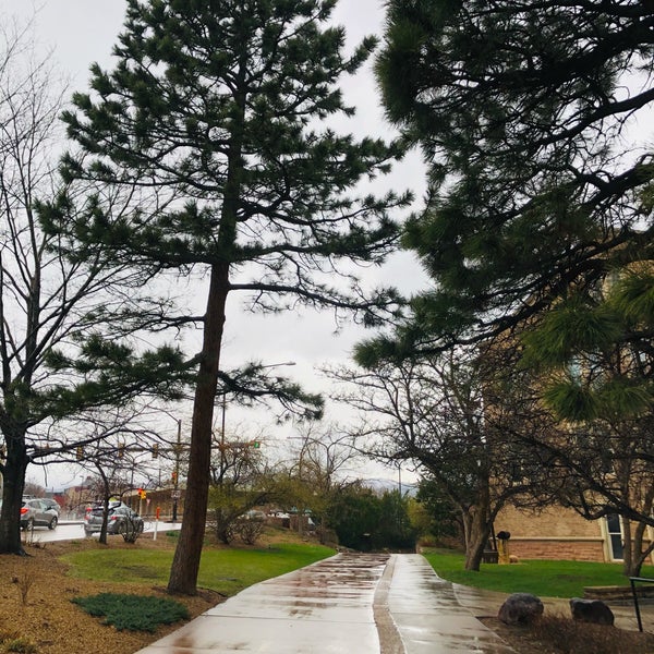 Foto scattata a University of Colorado Boulder da Ziyad🏄🏻‍♂️ il 4/6/2021