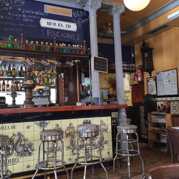 Photos At El 2d Malasana Madrid Madrid