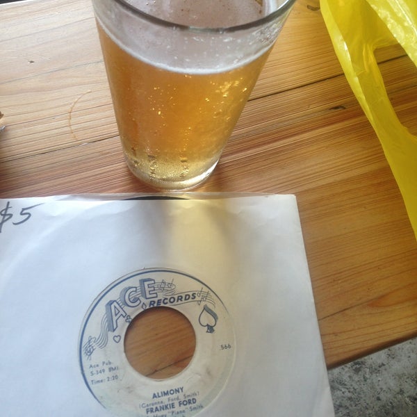 Pizza Delicious Bywater 617 Piety St