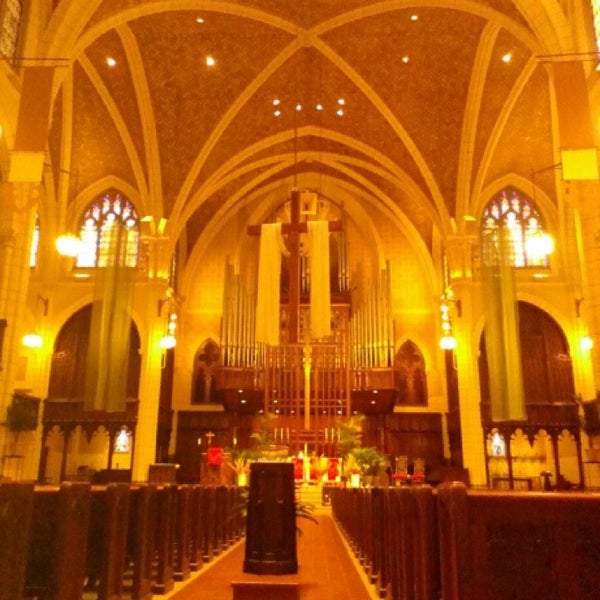 6/5/2014 tarihinde Sandy P.ziyaretçi tarafından Central Lutheran Church'de çekilen fotoğraf
