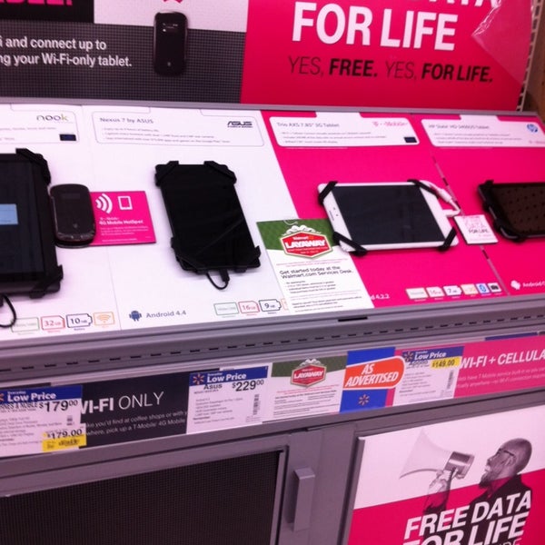 Walmart Supercenter Wood Village'de Hipermarket'da fotoğraflar