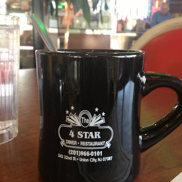 Photo taken at Four Star Diner Union City by Felipe P. on 1/26/2013