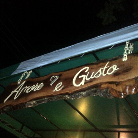 Photo taken at Amore e Gusto by Armando on 3/18/2013