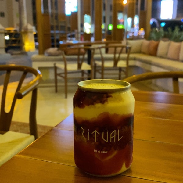 รูปภาพถ่ายที่ Ritual Specialty Coffee โดย Sawsan . เมื่อ 6/6/2023
