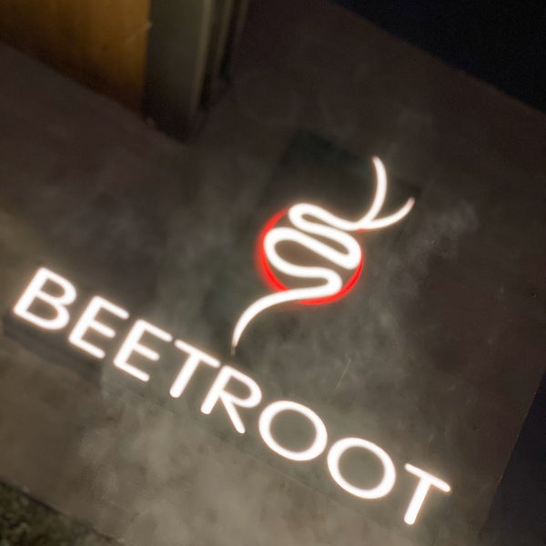 รูปภาพถ่ายที่ Beetroot Reasturant and Cafe โดย Sultan . เมื่อ 2/28/2020