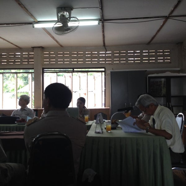 @ ห้องประชุมครู TKP School - 2 visitors