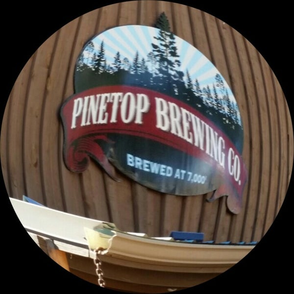 Das Foto wurde bei Pinetop Brewing Company von Paul am 2/17/2016 aufgenommen