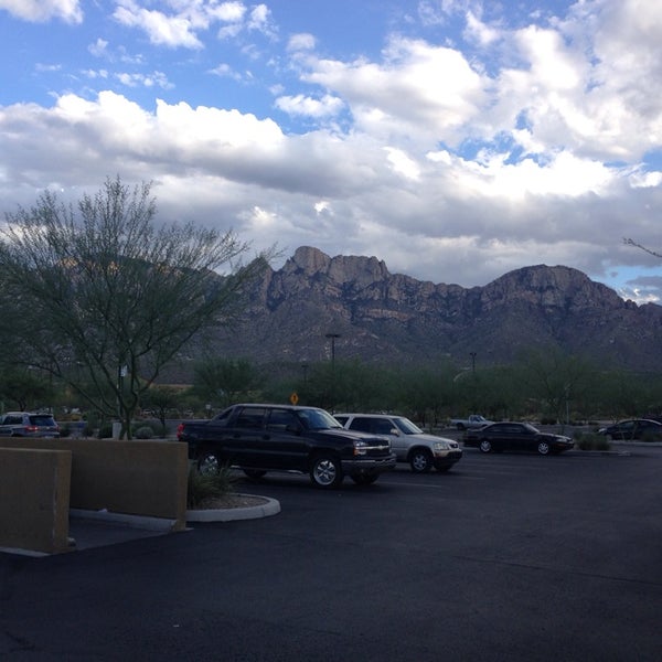 Photo taken at Oro Valley Marketplace by Paul on 9/22/2013