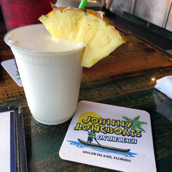 Photo taken at Johnny Longboats by •𝓙𝓟• on 2/11/2019