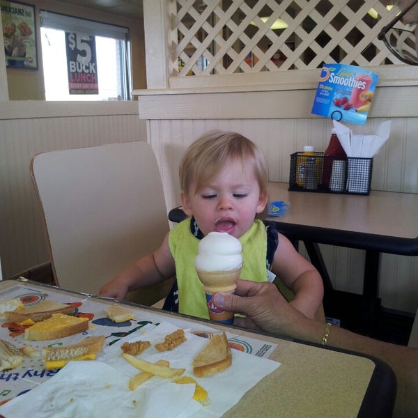 Dairy Queen Ice Cream Shop in Marietta