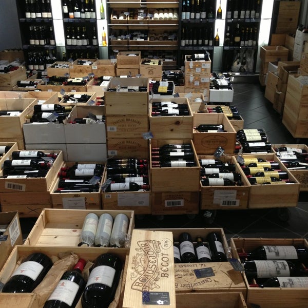 Vinmonopolet Spesialbutikk (Now Closed) Wine Store in Oslo