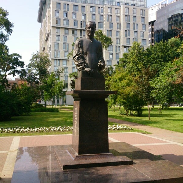 Памятник собчаку в санкт петербурге